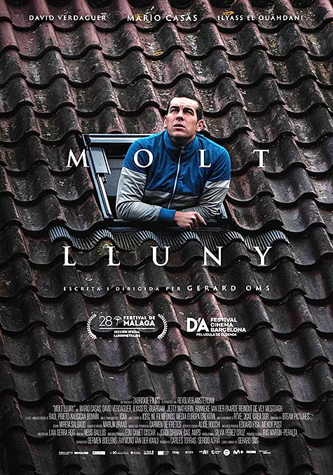 Molt lluny (CAT)